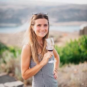 Meet your Posher, Tara